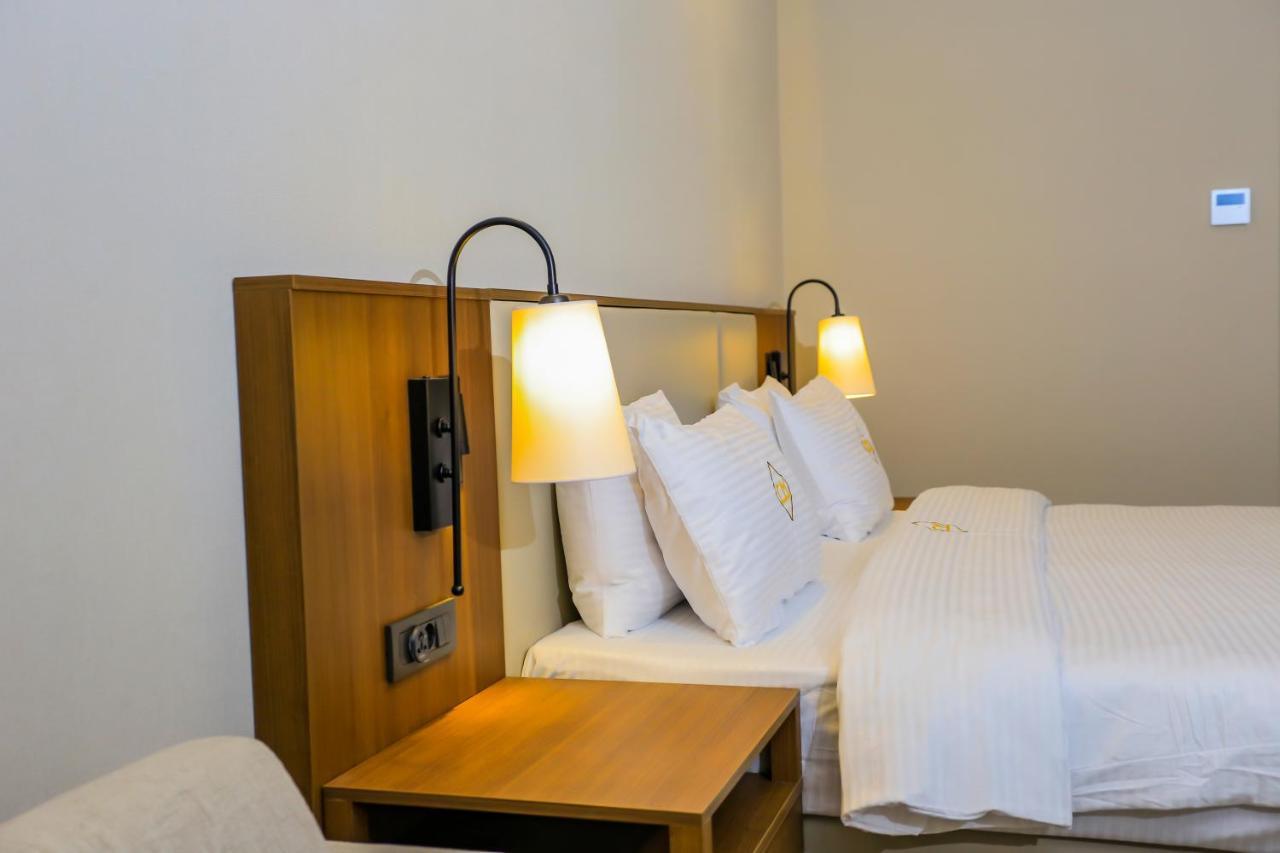 Citymax Hotel Baku Bagian luar foto
