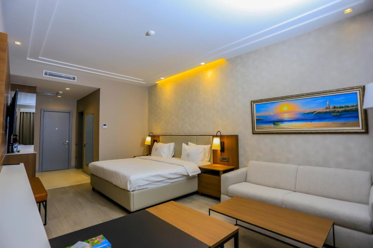 Citymax Hotel Baku Bagian luar foto