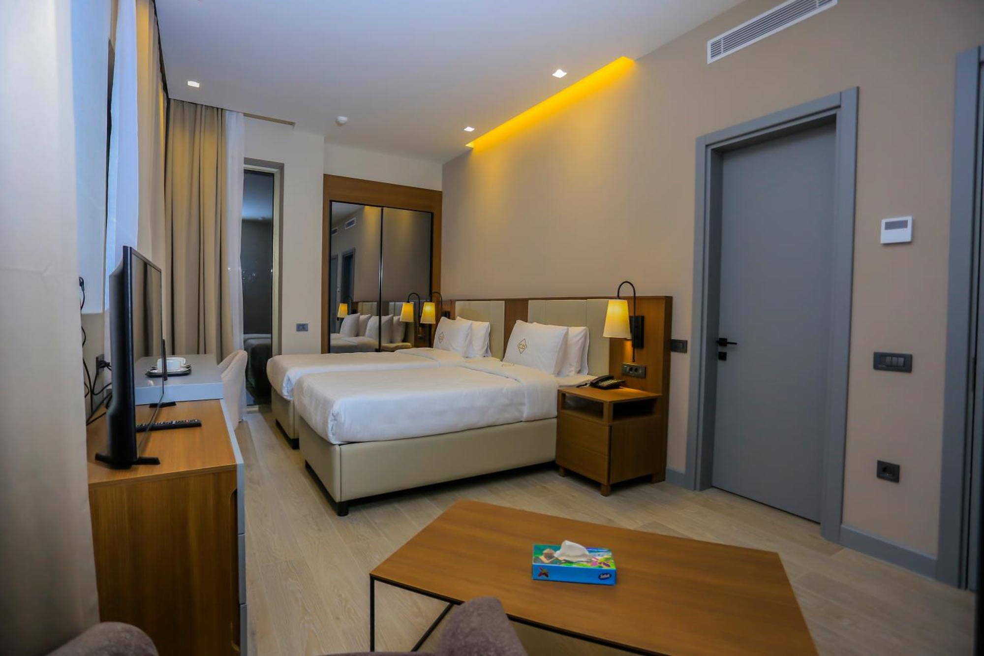 Citymax Hotel Baku Bagian luar foto